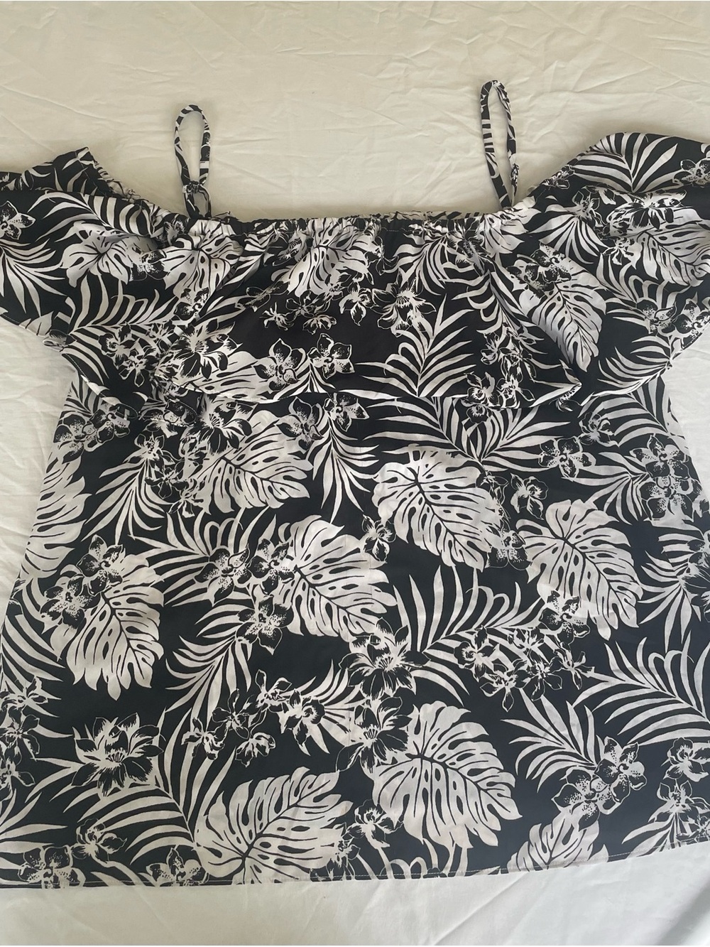 INC International Concepts Black & White Tropical Off-Shoulder Camisole